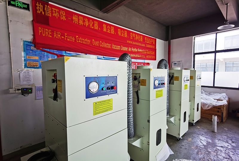 移動(dòng)式防爆除塵器